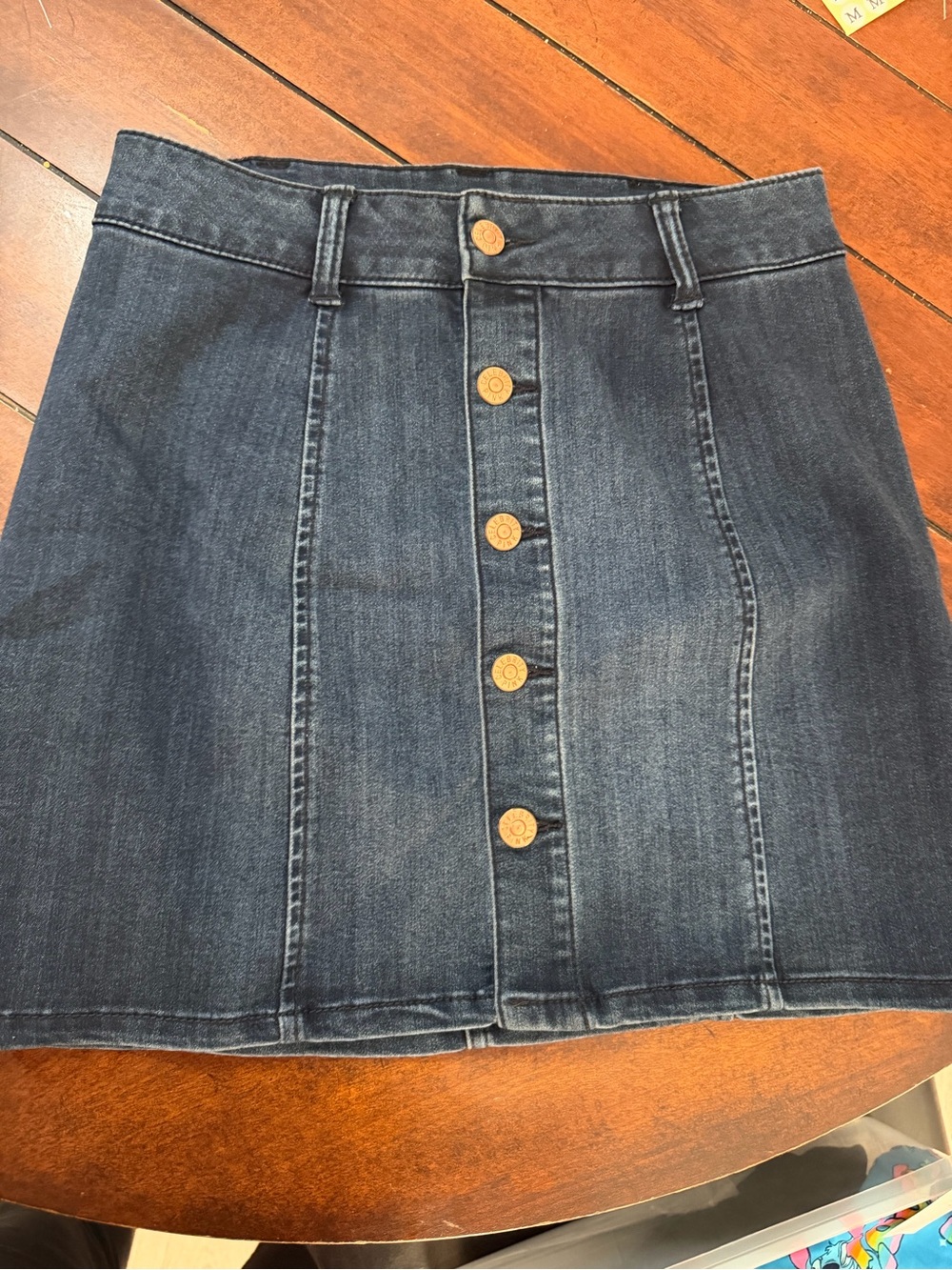 Celebrity Pink Dark Blue Button-Front Denim Mini Skirt
